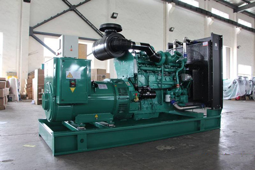 余江320kw康明斯柴油发电车出租组图片 余江320kw康明斯柴油发电车出租组图片